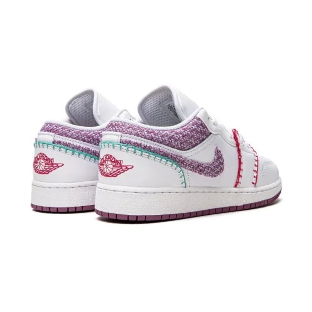 Nike Kids White and Pink Sneakers - Picture 2 of 6